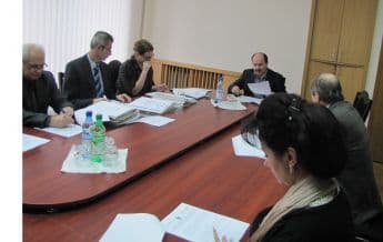 Mărcile comerciale care nu prejudiciază imaginea ţării au primit permisiunea Comisiei de profil să folosească denumirea oficială a statului