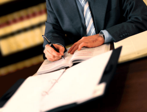 Procedura de eliberare, prelungire și reperfectare a licențelor va fi sistată în cazul unor ilegalități