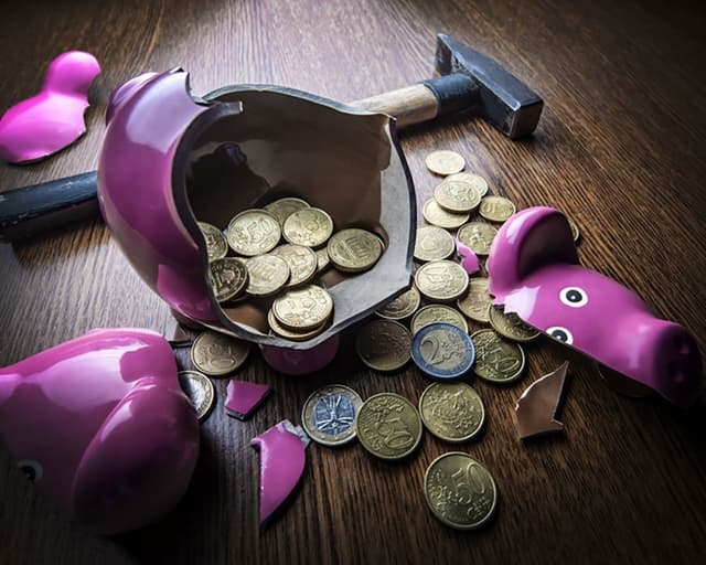 НКФР аннулировала лицензии 17-ти ссудо-сберегательных ассоциаций