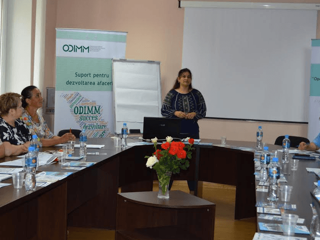 Peste 35 de antreprenori au participat la o sesiune de informare organizată la Incubatorul de Afaceri din Sângerei