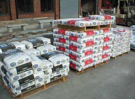 Правительство Приднестровья увеличило спецпошлину на ввоз импортного цемента