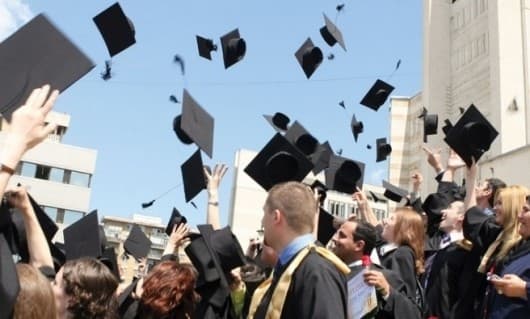 Extinderea programului de susţinere pentru absolvenţii moldoveni din străinătate care vor să revină să lucreze acasă