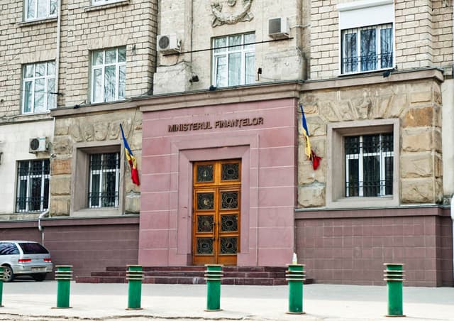 Минфин выпустит гособлигации на сумму боле 13 млрд. леев
