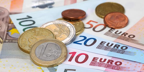 Oferta de valută în iulie a acoperit cererea în proporție de 97,5%