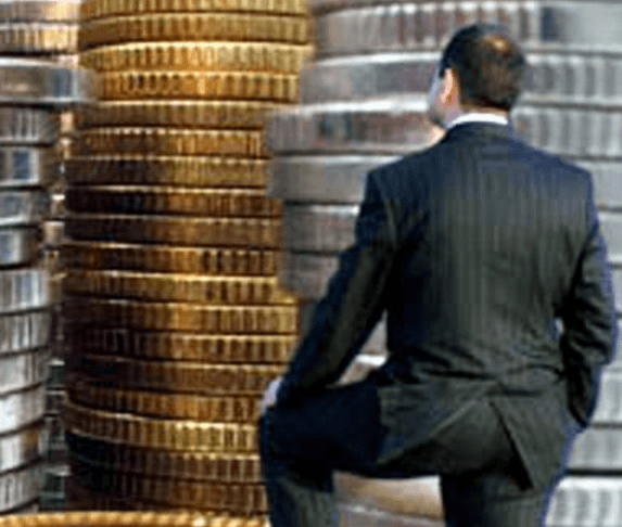 Средний класс в России по итогам 2015 года сократится на четверть