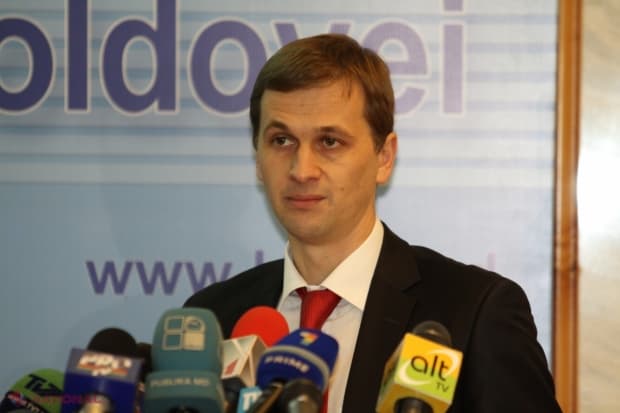 Drăguțanu va prezenta raportul de activitate la Comisia economie, buget și finanțe