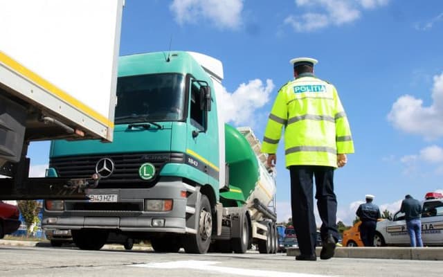 România a majorat de cinci ori taxa de tranzit pentru automobilele din alte state