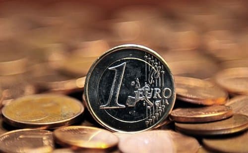 Инфляция в зоне евро немного оживилась