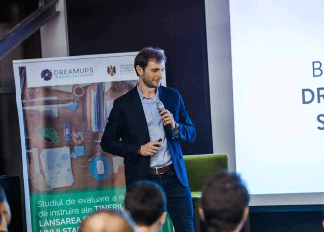 Ideile tinerilor antreprenori accelerează la Uzinelor, 1