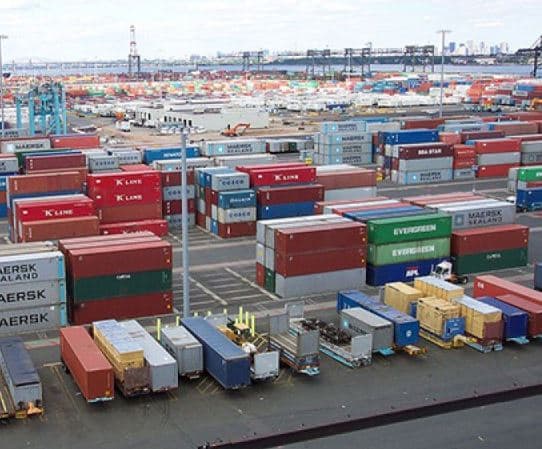 Дефицит торгового баланса Молдовы уменьшился на 27,8%