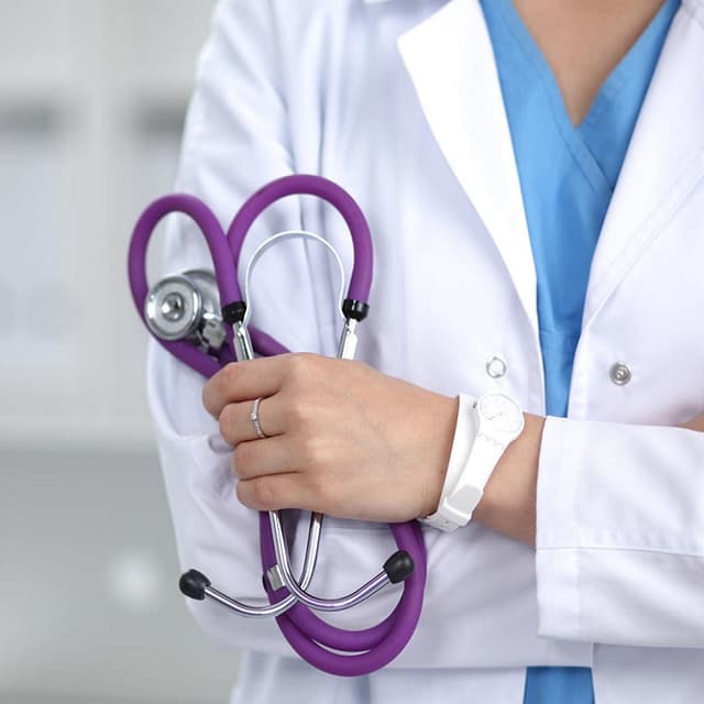 Indemnizațiile pentru tinerii medici vor fi majorate