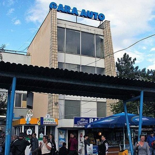 Activitatea ilegală a taximetriștilor va fi stopată