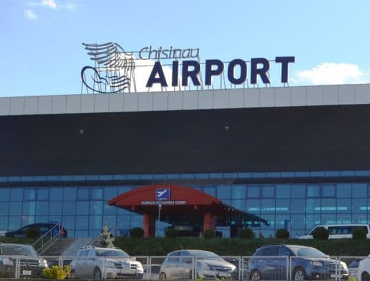 O comisie specială va investiga concesionarea Aeroportului de la Chișinău