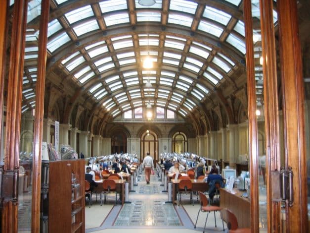 Universitățile din Europa deschid ușile pentru studenții moldoveni