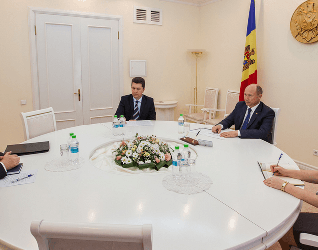 Premierul a discutat cu Ambasadorul Ungariei despre perspectivele de extindere a relațiilor moldo-maghiare