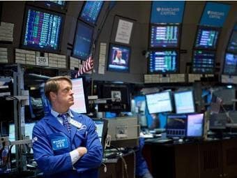 В США торги на фондовом рынке завершились разнонаправленно, нефть подешевела