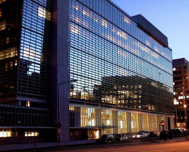 Минфин США поддерживает укрепление позиций Всемирного Банка на международной арене
