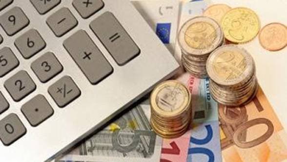 Cât au câștigat băncile din diferențele de curs valutar de la începutul anului