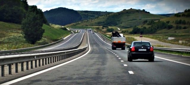 Din 2017, autoritățile locale ar putea să primească 50% din veniturile formate prin aplicarea taxei pentru utilizarea drumurilor