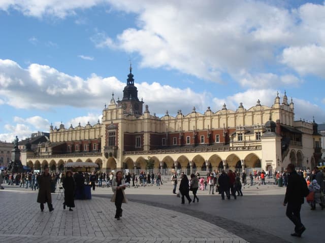 Taxele consulare pentru polonezii, care vin în R. Moldova pe termen lung, au fost anulate