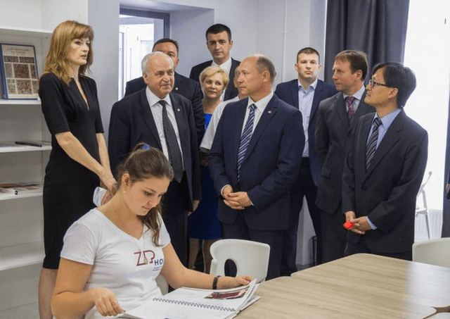 La Chişinău s-a deschis un centru pentru designeri şi antreprenori din industria modei