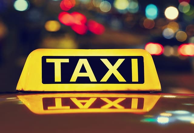 SFS a desfășurat controale fiscale în domeniul prestării serviciilor de transport rutier de pasageri în regim de taxi