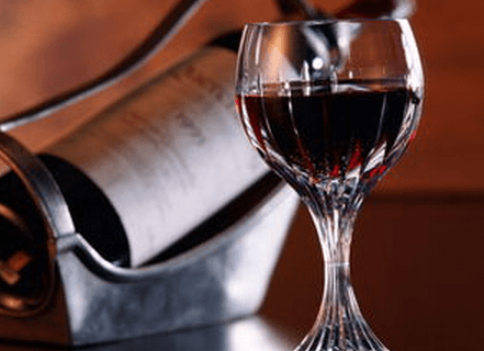 Молдавский винодел продвигает отечественные вина в Швейцарии