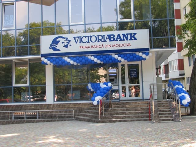 VictoriaBank: Activitatea băncii nu a fost restricționată