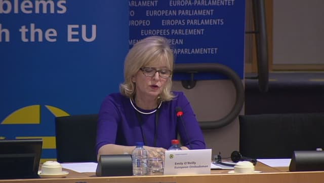 În cine să mai ai încredere: ONG-urile avertizează că grupurile de experţi ale UE sunt dominate de interesele companiilor