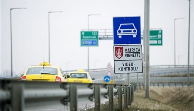 Germania introduce taxa de autostrada pentru soferii straini, iar UE si-a dat acordul