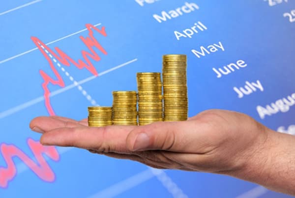 МВФ: экономика Украины сократится больше, чем ожидалось