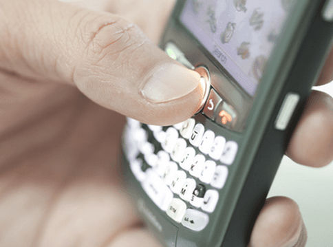 Oamenii pot anunța și la telefon despre un act de corupție în sistemul judiciar