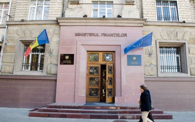 Lars Lage Olofsson, consilierul Ministrului Finanţelor de rang înalt în domeniul managementului finanţelor publice şi prognoză macrofinanciară