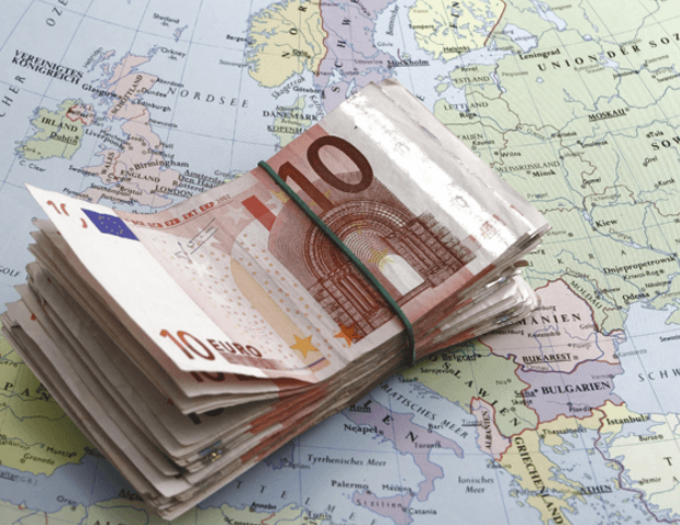 Grecia a ajuns la un acord cu creditorii pentru deblocarea următoarei tranşe de împrumut