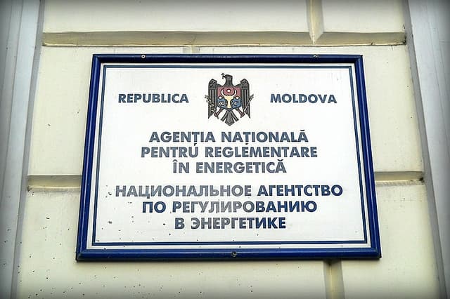 ANRE a respins cererea de majorare a prețului la energia electrică cu 12,3% solicitată de Termoelectrica