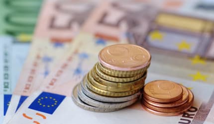 Bani pentru fermieri din partea Băncii Mondiale