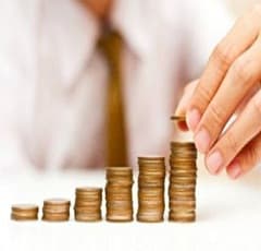 Salariul minim din 1 mai creşte cu 13,3%