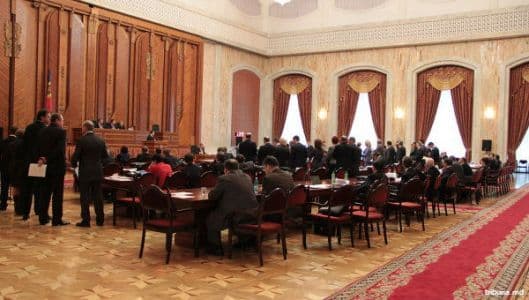 Проект государственного бюджета на 2014 год принят парламентом