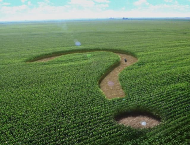 Modul de transmitere şi schimbare a terenurilor va fi revizuit