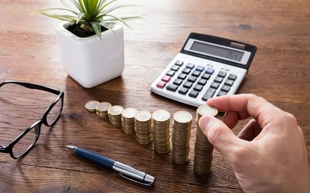 Investiţiile în active imobilizate sunt în creștere