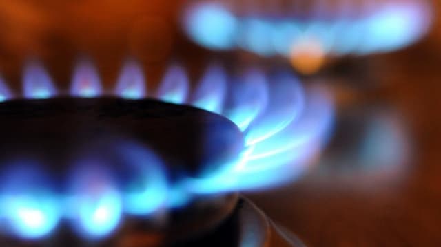 Ministerul Economiei a confirmat că preţul la gazele naturale importate de  Moldova s-a redus cu 17 la sută