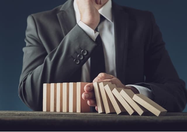 Мораторий на наем персонала в бюджетной сфере продлится до конца 2022 г.