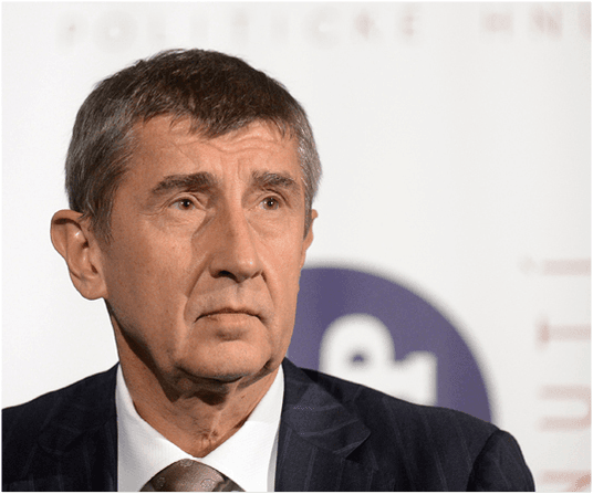 Finanţele Cehiei sunt administrate ca o afacere de către un miliardar. Investitorii îl ajută