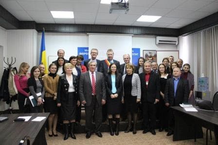 Recunoştinţă pe merite pentru Administraţia Fiscală şi Vamală a Olandei