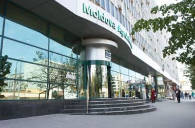 Patru bănci din 14 deţin peste o jumătate din active