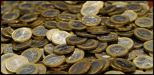 Asiguratorii moldoveni au vandut polite RCA de peste 6 milioane euro in primul semestru, iar daunele platite au crescut cu 30%