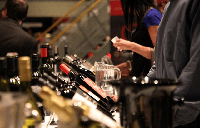 Companii vinicole moldovenești au participat în premieră la o expoziție internațională din Cehia