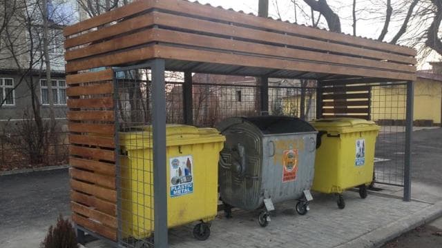 În Chișinău vor apărea 518 platforme moderne pentru colectarea deșeurilor