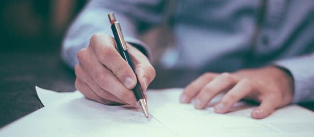 Guvernul va susţine financiar inventatorii moldoveni la înregistrarea creaţiilor peste hotare