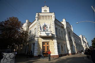 Proiectul bugetului municipiului Chişinău pentru 2014 a fost prezentat, luni, 18 noiembrie, la şedinţa primăriei capitalei.